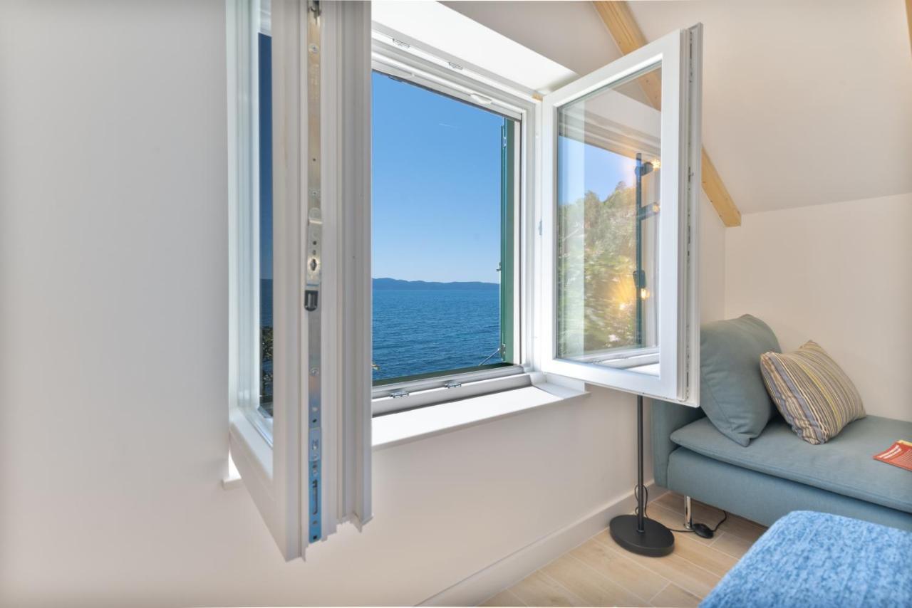 Seaside Cottage Maslina Gdinj 외부 사진